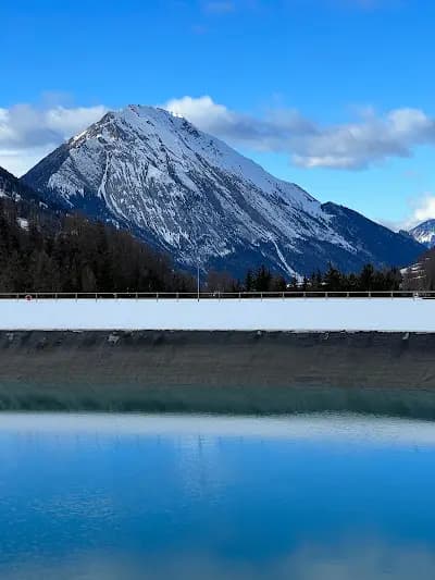 Review by Sofi Svyshch